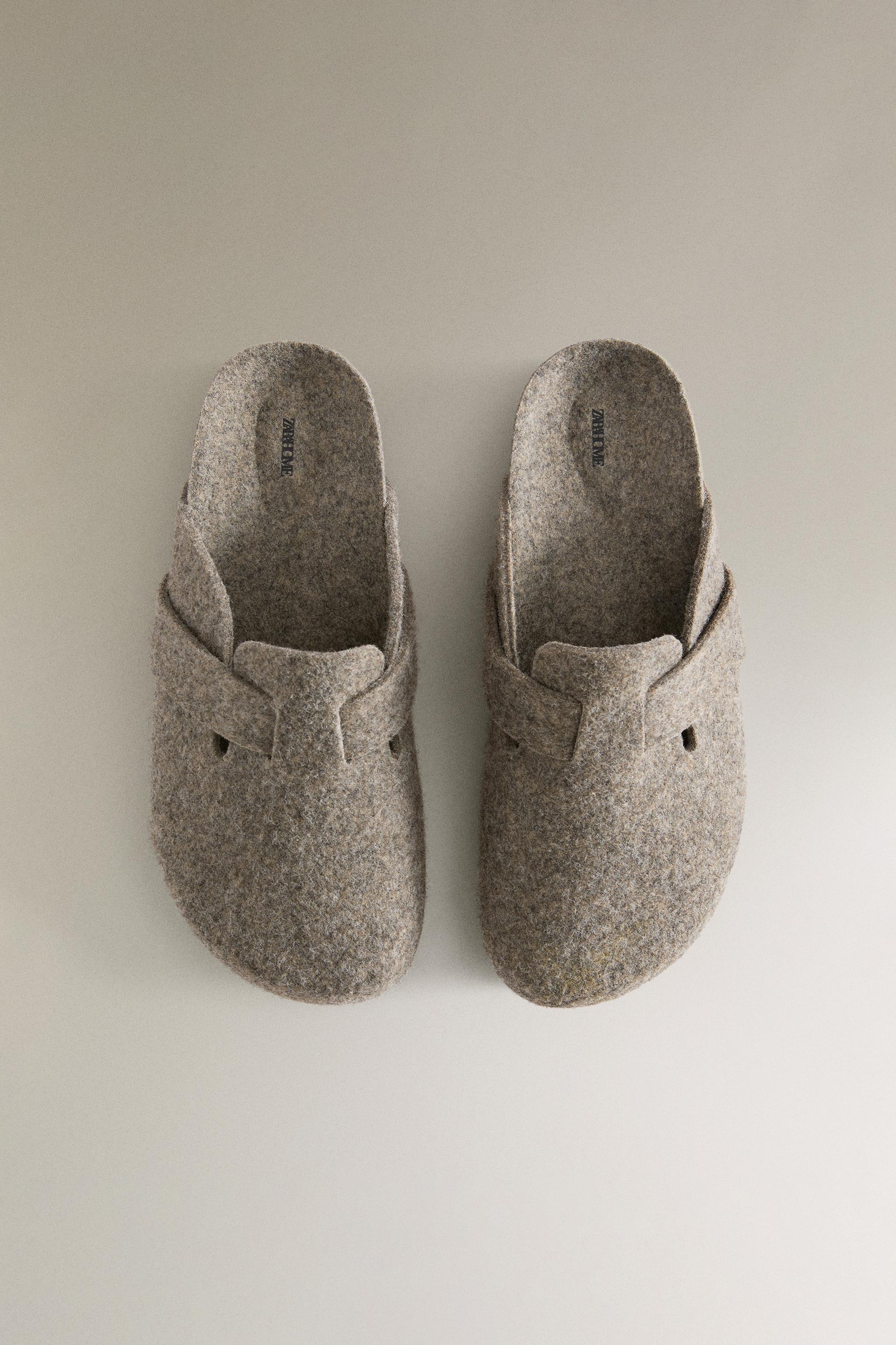 FELT CLOGS WITH STRAP